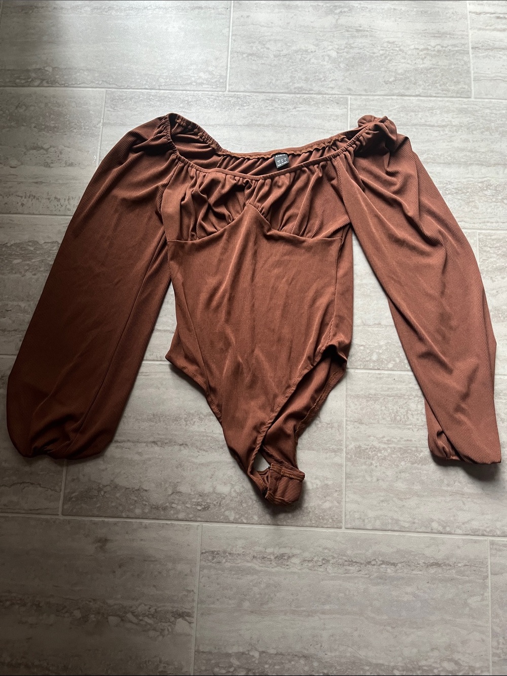 SHEIN Rust Brown Off-Shoulder Long Sleeve Bandeau Bodysuit